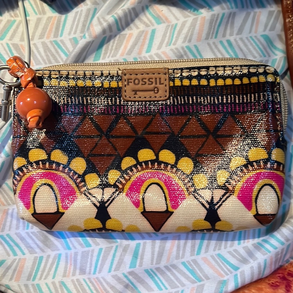 A fossil use Wallet